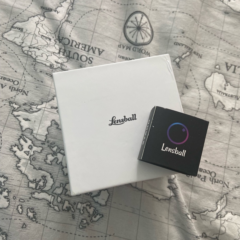 Lensball